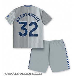 Everton Jarrad Branthwaite #32 Replika Tredje Tröja Barn 2023-24 Kortärmad (+ Korta byxor)